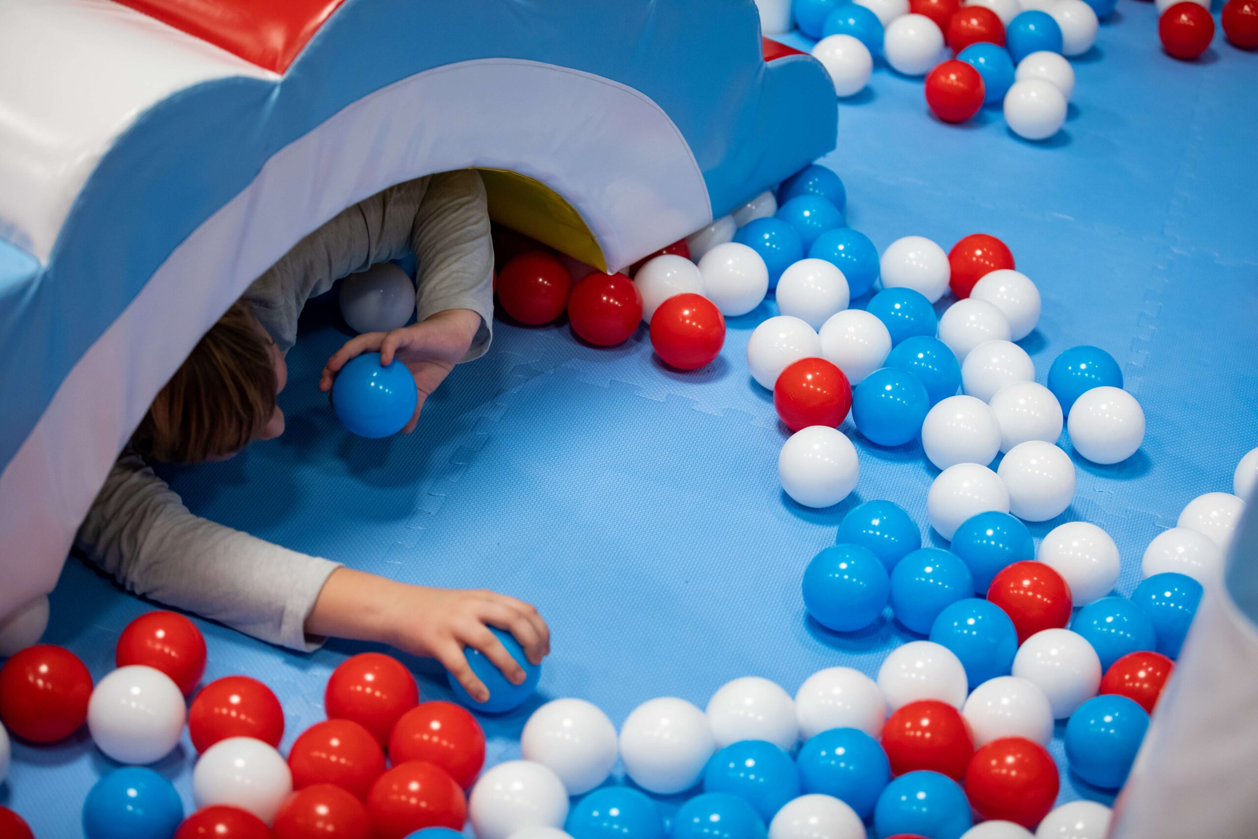 Twister djeca i mir u domu